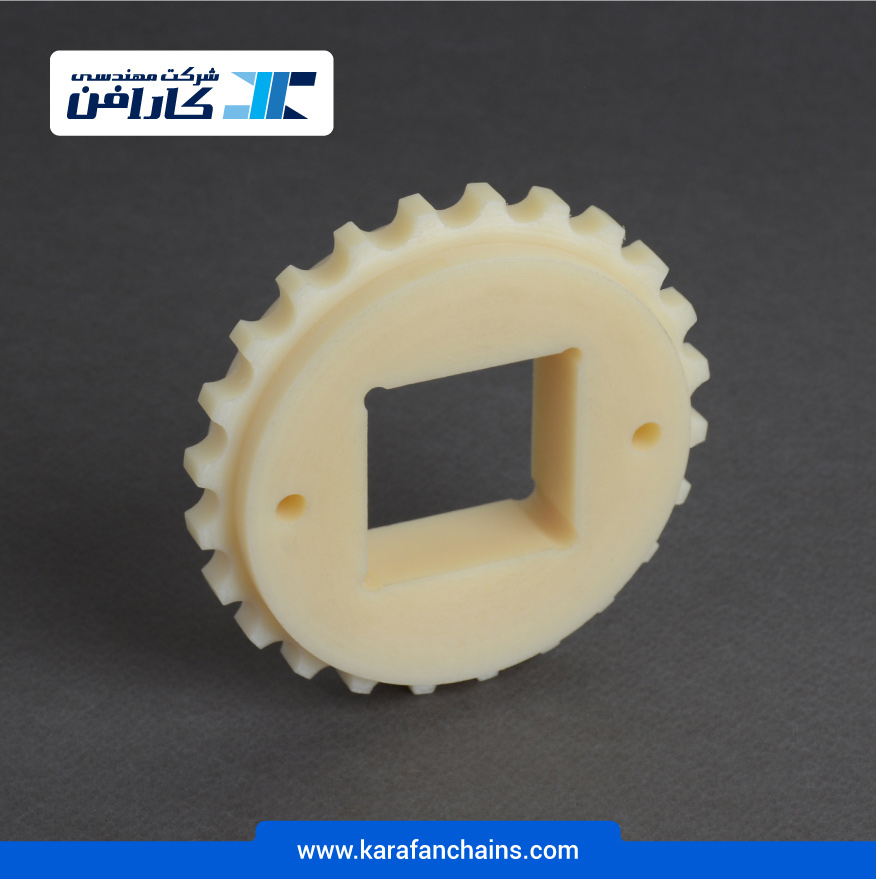 چرخ زنجیر گام 1/2 اینچ 24 دندانه، قطر 97 میلیمتر با سوراخ 40x40 میلیمتر و ضخامت دنده 8 میلیمتر در کارابلتز