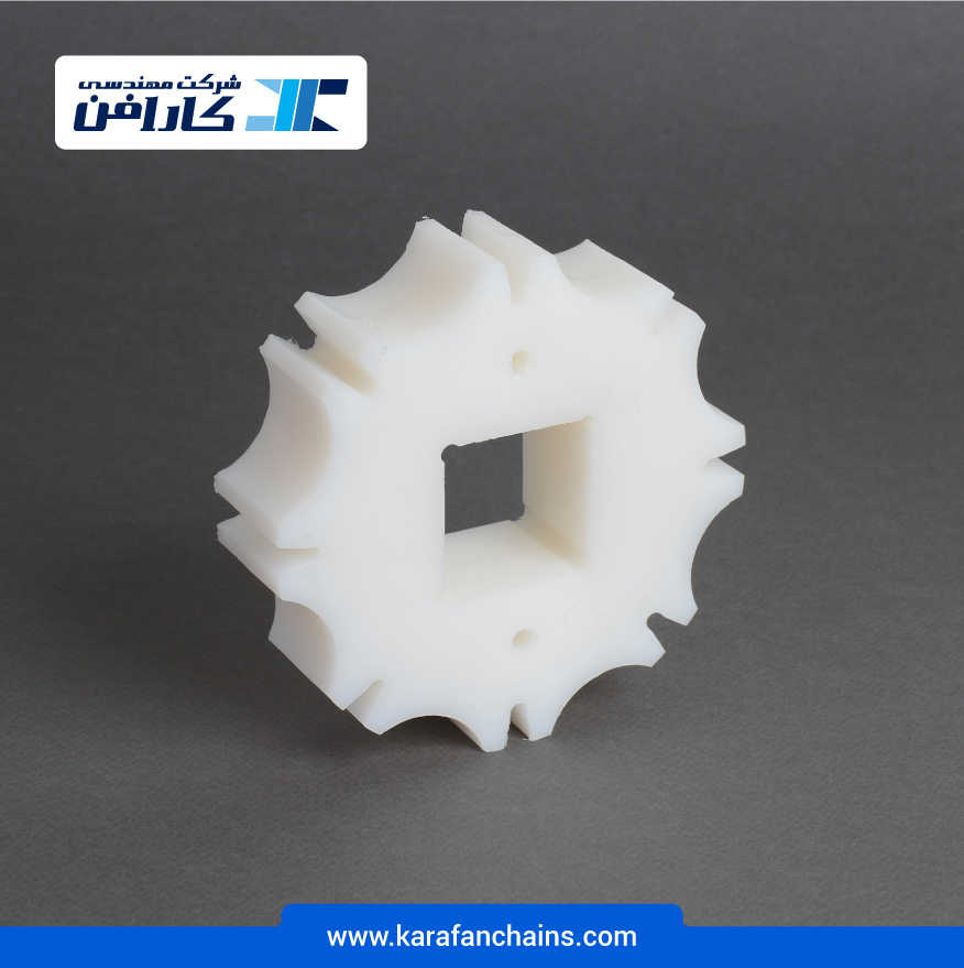 چرخ زنجیر گام 2 اینچ 8 دندانه، قطر 130 میلیمتر با سوراخ 40x40 میلیمتر و ضخامت 35 میلیمتر ( تیپ V ) در کارابلتز