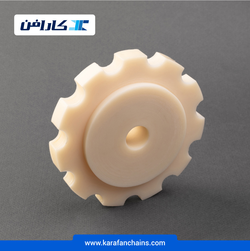 چرخ زنجیر گام 38.1 میلیمتر، 11 دندانه، قطر 135.23 میلیمتر با سوراخ قطر 20 میلیمتر و ضخامت سر دنده 16 میلیمتر